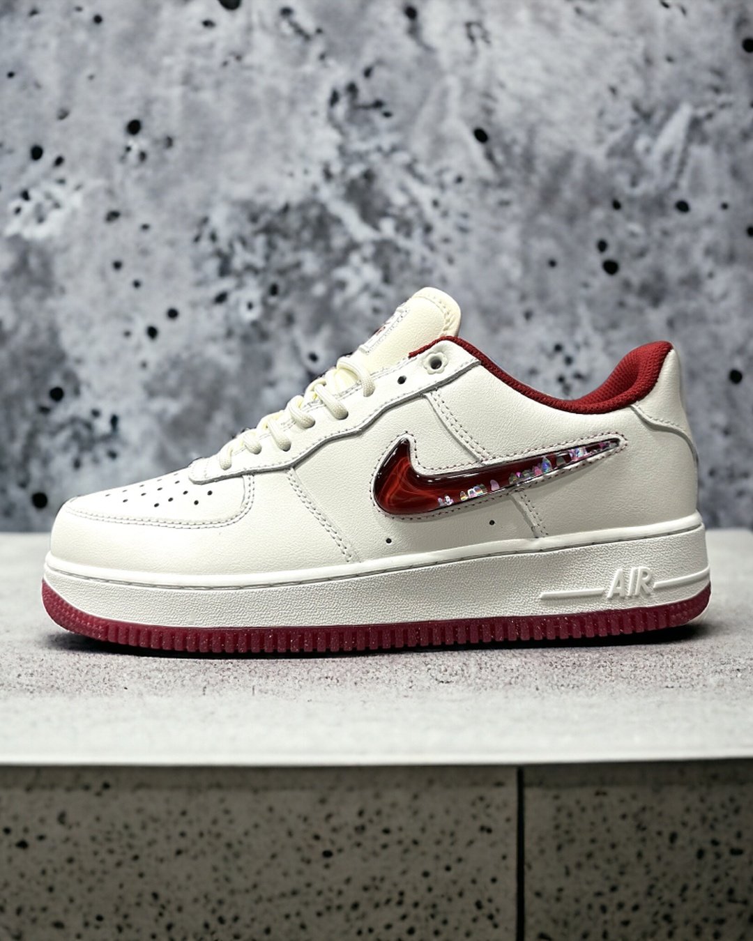 Nike Air Force One "Valentine’s Day 2024"