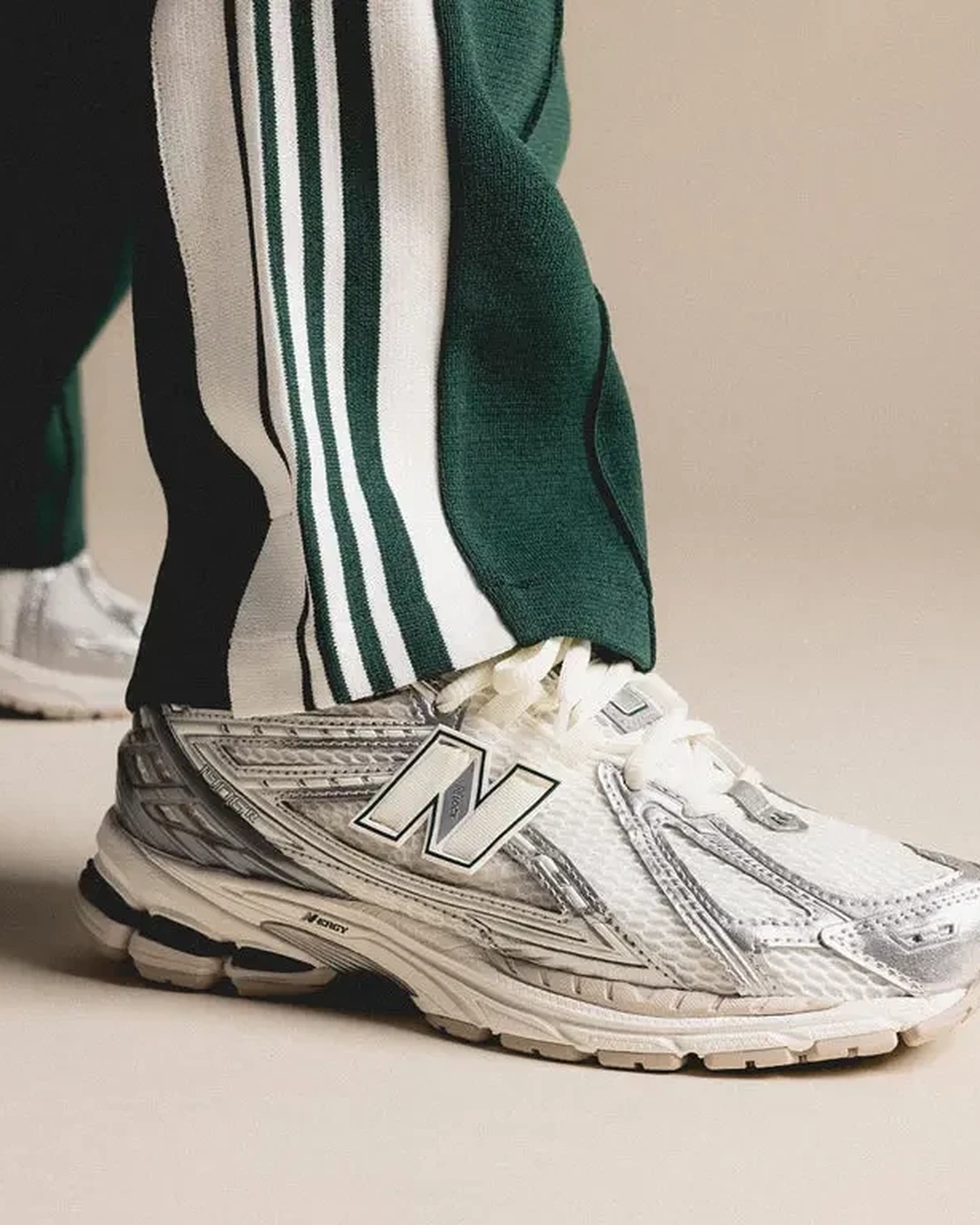 New Balance 1906 "beige and green"