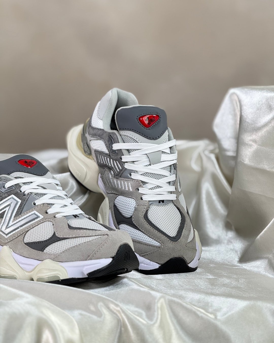 New Balance 9060 "Gray" - Imagen 2