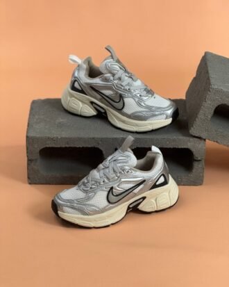 Nike V5K Run "Silver"